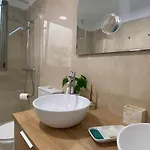 Amazing Luxury Seafront Near Golf & Ocean