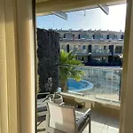 Amazing Luxury Seafront Near Golf & Ocean Villa *