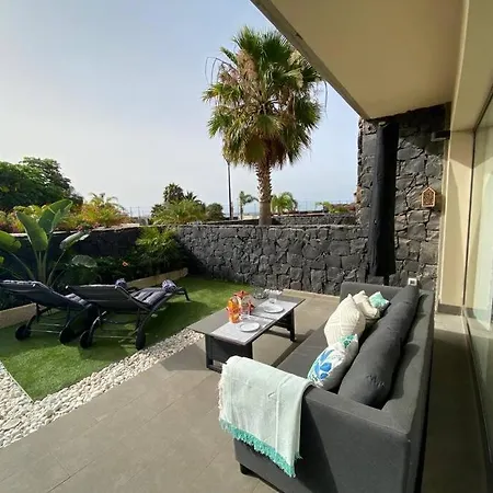 Amazing Luxury Seafront Near Golf & Ocean