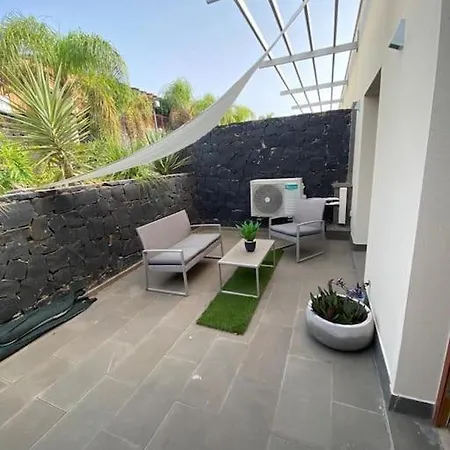Vila Amazing Luxury Seafront Near Golf & Ocean *