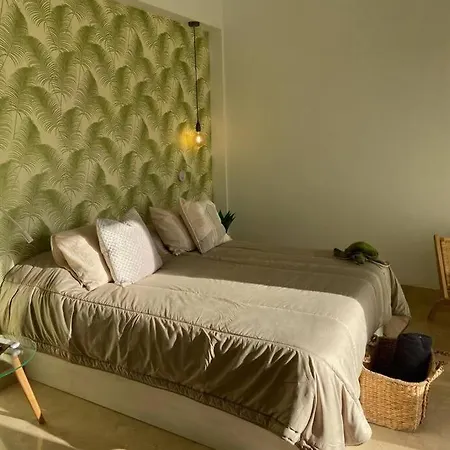 Amazing Luxury Seafront Near Golf & Ocean *