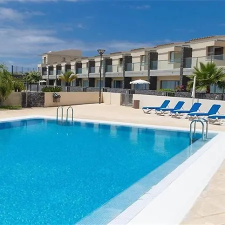 Amazing Luxury Seafront Near Golf & Ocean Villa