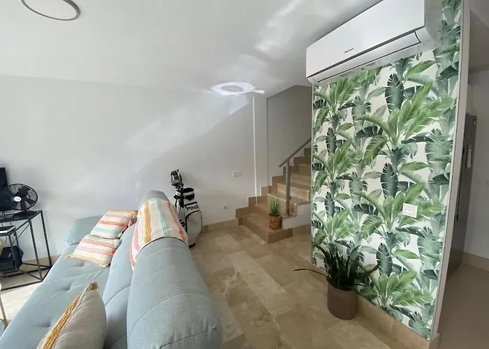 Villa Amazing Luxury Seafront Near Golf & Ocean *