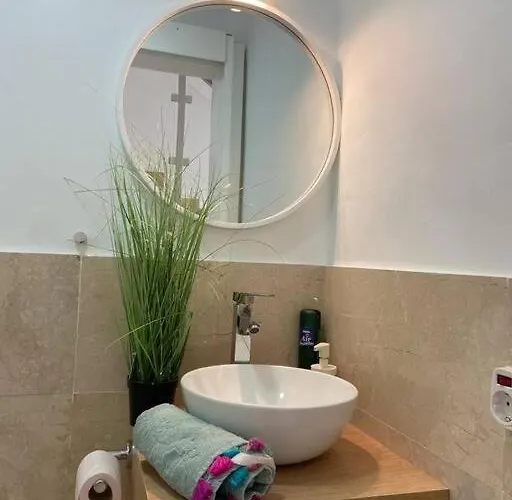 Amazing Luxury Seafront Near Golf & Ocean *