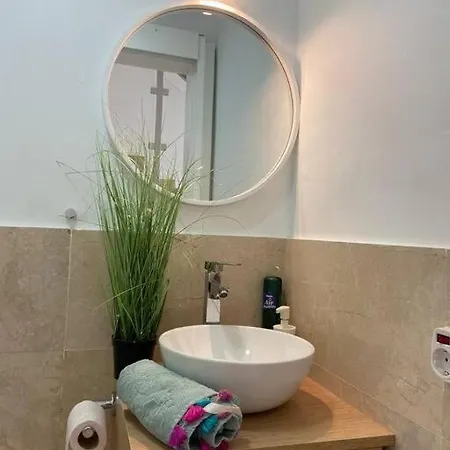 Amazing Luxury Seafront Near Golf & Ocean *