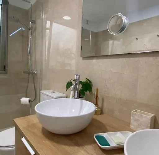 Amazing Luxury Seafront Near Golf & Ocean