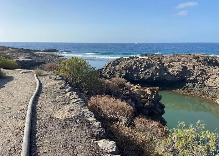 Amazing Luxury Seafront Near Golf & Ocean *