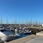 Amazing Luxury Seafront Near Golf & Ocean Villa *