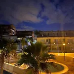 Amazing Luxury Seafront Near Golf & Ocean Villa *