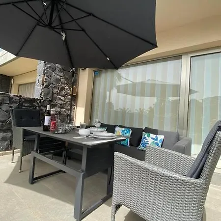 Вилла Amazing Luxury Seafront Near Golf & Ocean *
