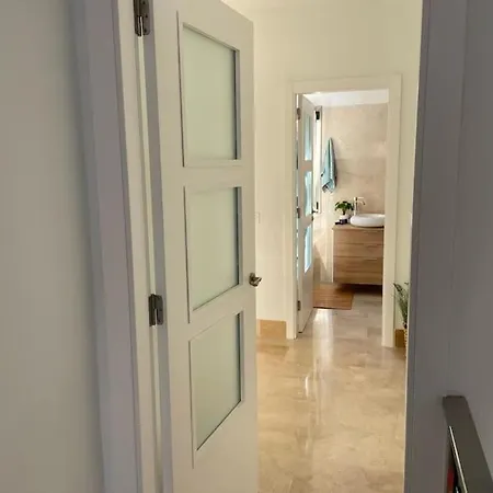 Amazing Luxury Seafront Near Golf & Ocean Вилла